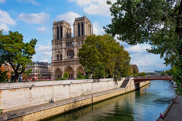 0 Notre Dame Catherdral, Paris, France 1
