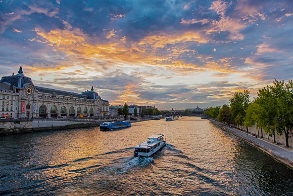 0 Musee dOrsay on Rhine ver, Paris, France