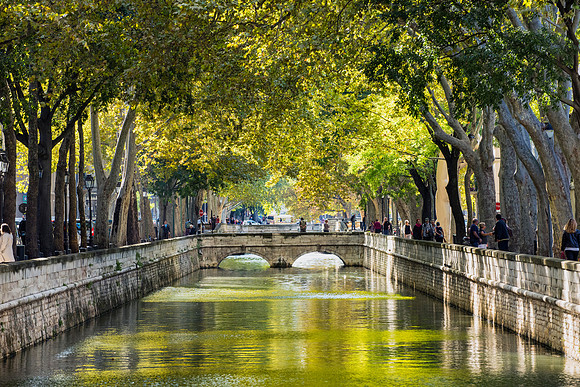 3 Canal Bridge, Nimes, France