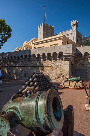 11 Royal Palace Cannon, Monaco