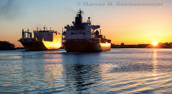 Savannah RIver Passing Ships