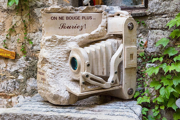 8 Camera, St Paul de Vence, France