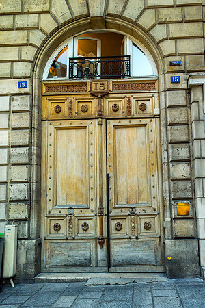 0 Door 15, Paris, France