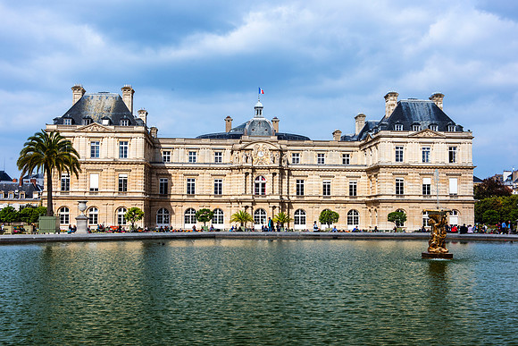 2 Jardin du Luxembourg 4, Paris, France