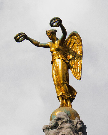 2 Golden Angle, Paris France 2